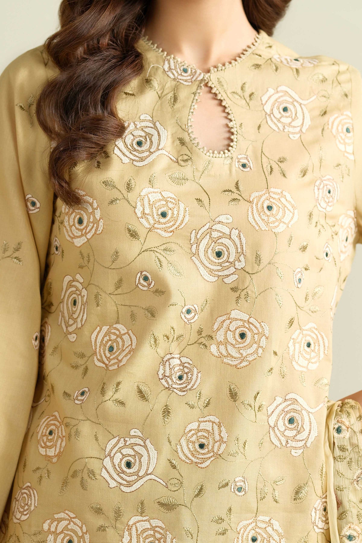 KHADDAR | EMBROIDERED