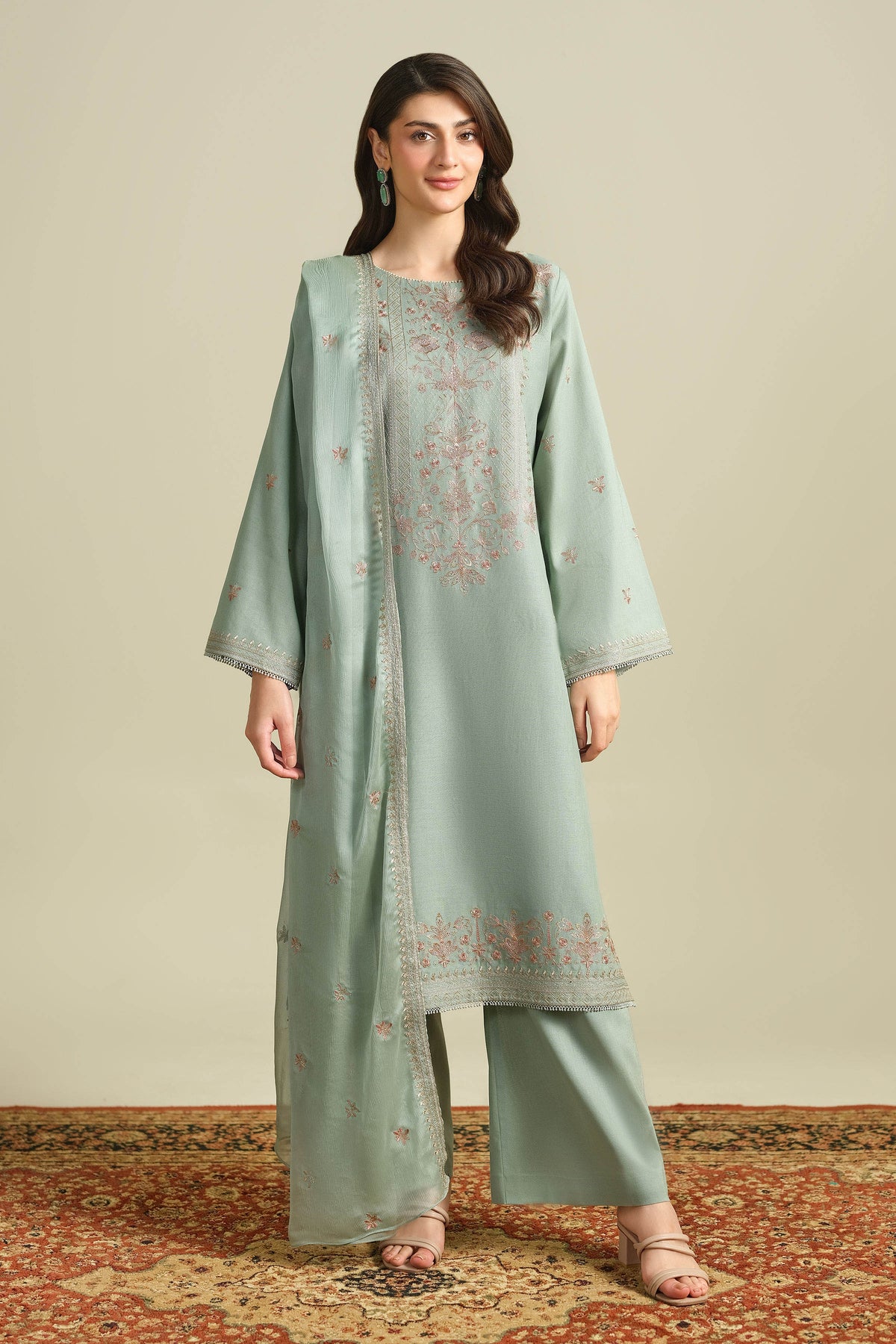 KHADDAR | EMBROIDERED