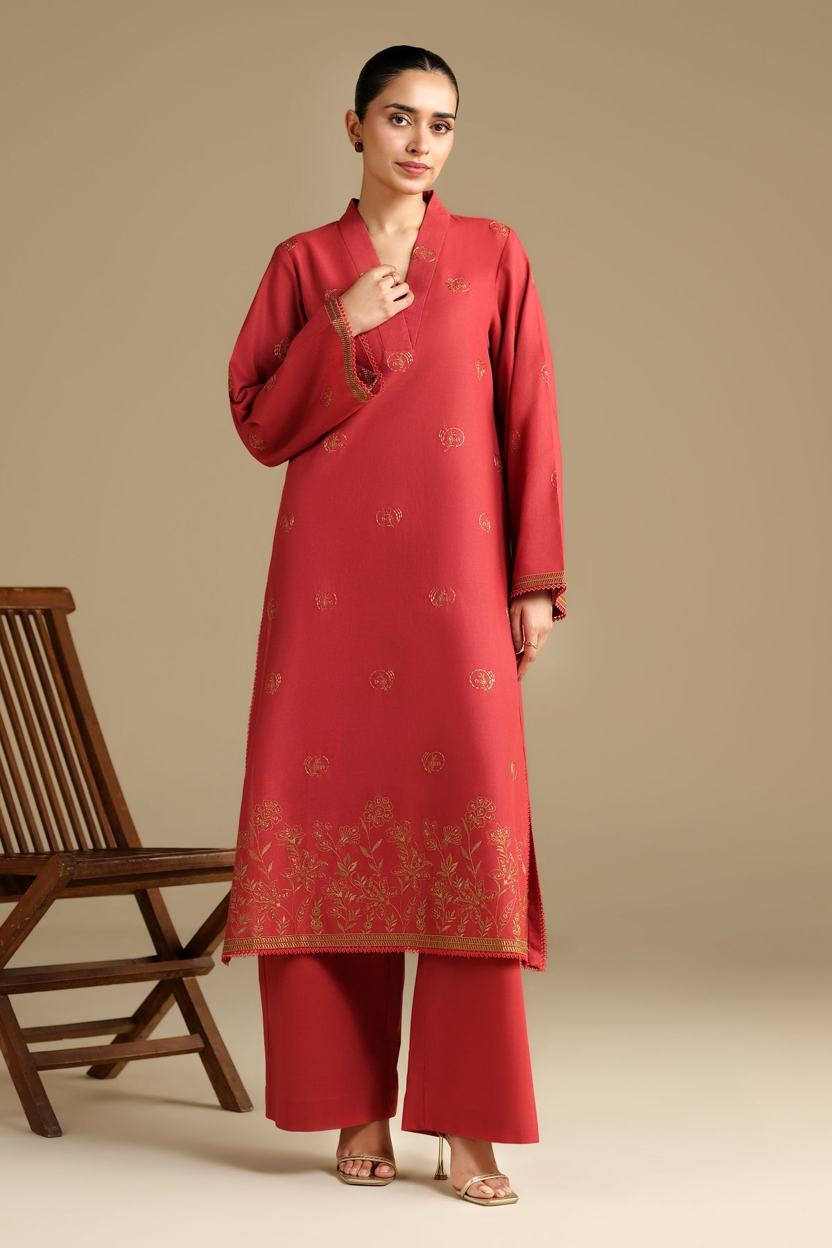 KHADDAR | EMBROIDERED