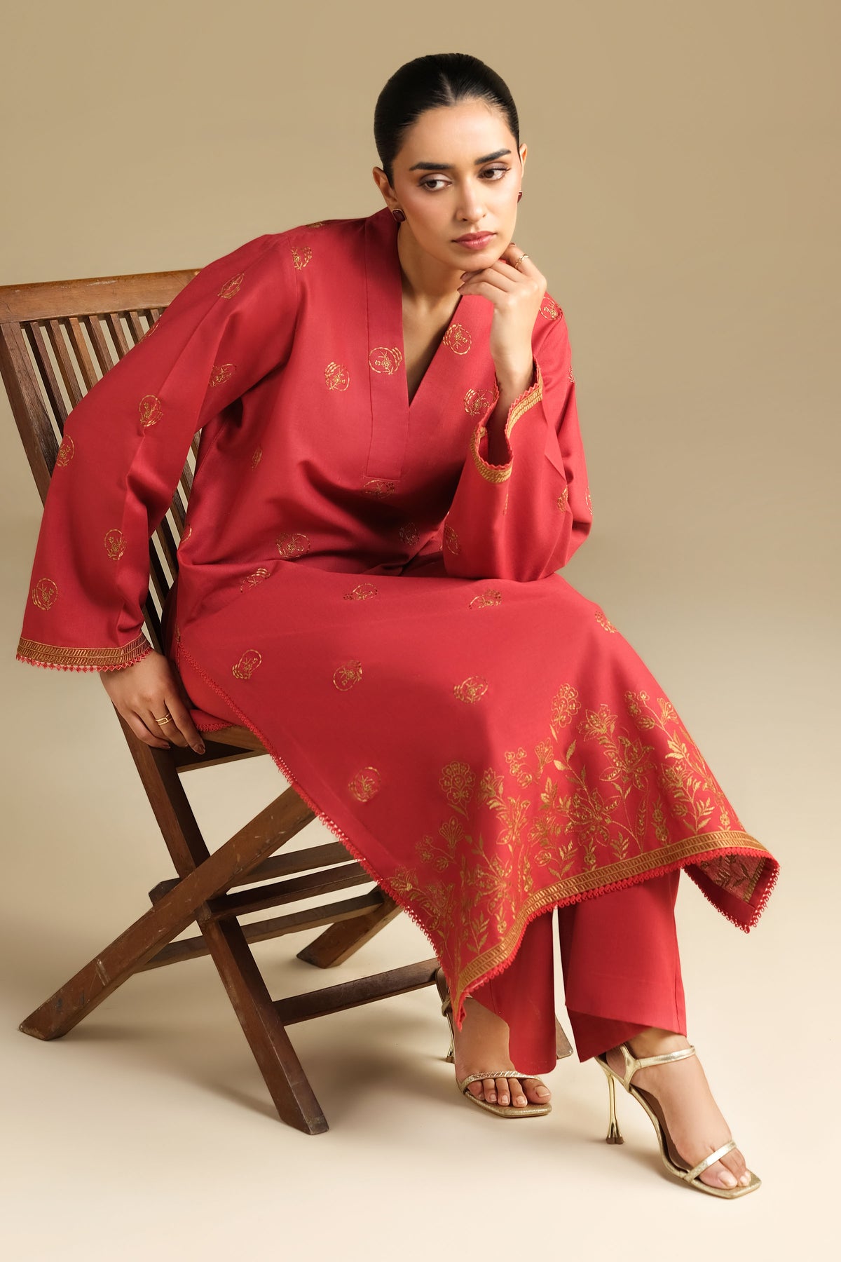 KHADDAR | EMBROIDERED