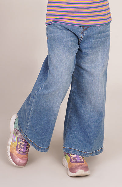 Girls Flared Denim Pant