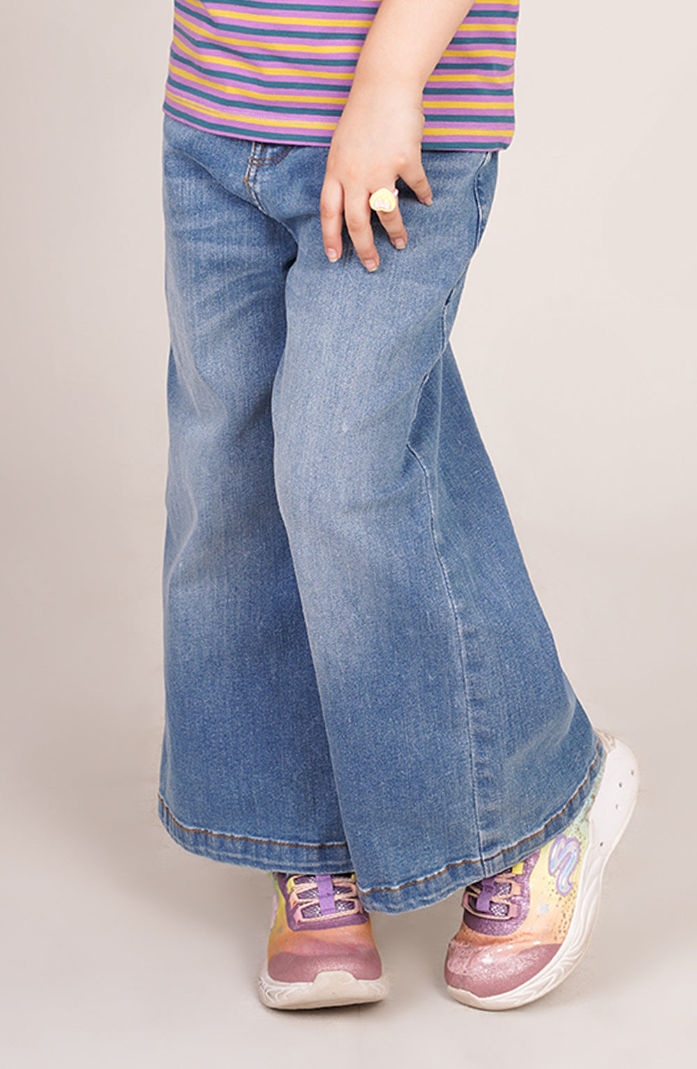 Girls Flared Denim Pant