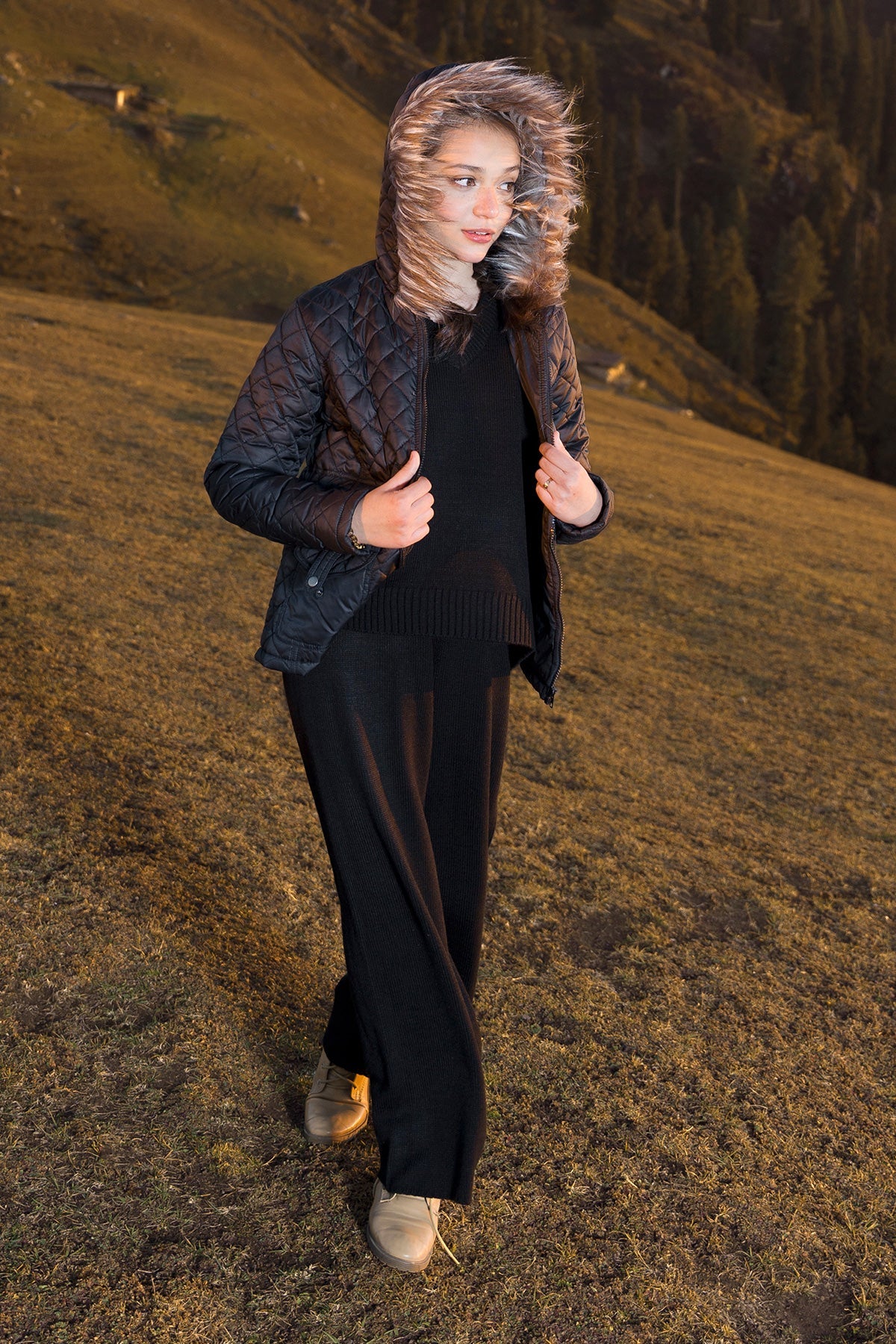 Diamond Qulited Puffer Jacket - GJ604424 - Shop Now at Leisure Club