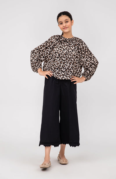 Girl Round Neck Gathered Blouse