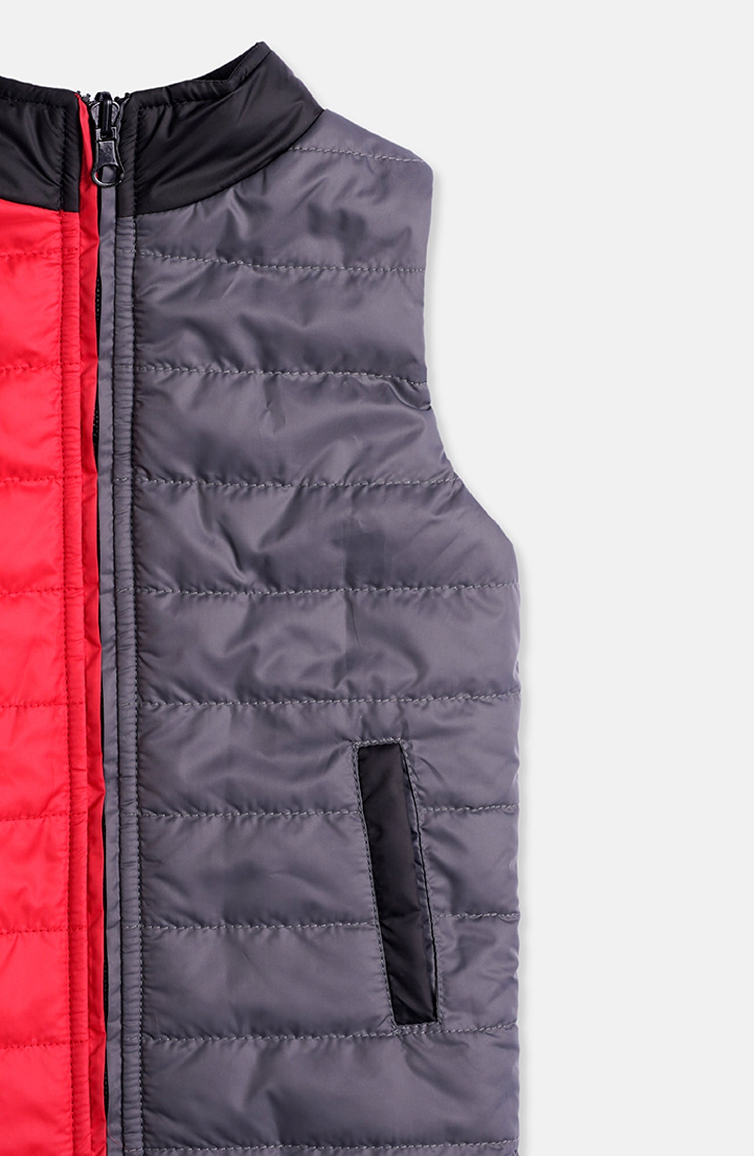 4 Way Gilet - IBJ602423 - Shop Now at Leisure Club
