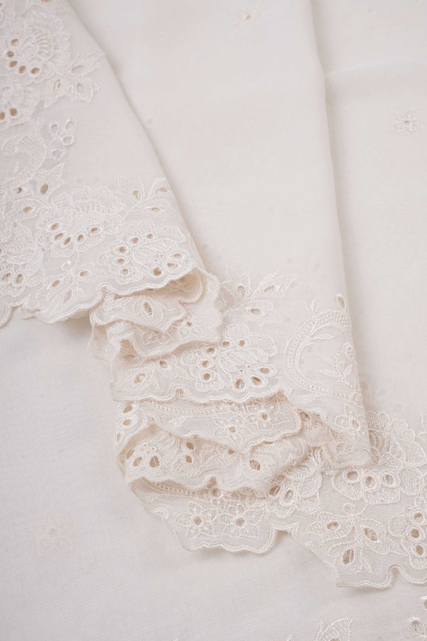 DHAKA MALMAL | EMBROIDERED