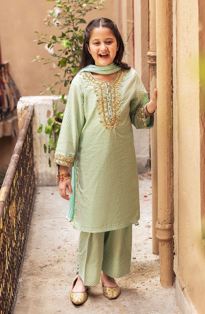 Lia 2 Piece Suit - KPL734125 - Shop Now at Leisure Club