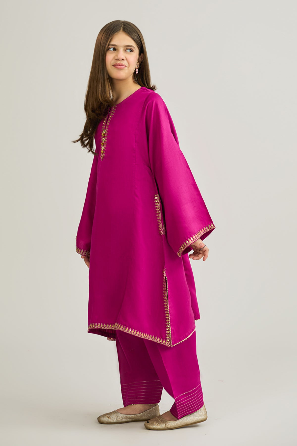 Gul 2 Piece Suit - KPL735125 - Shop Now at Leisure Club