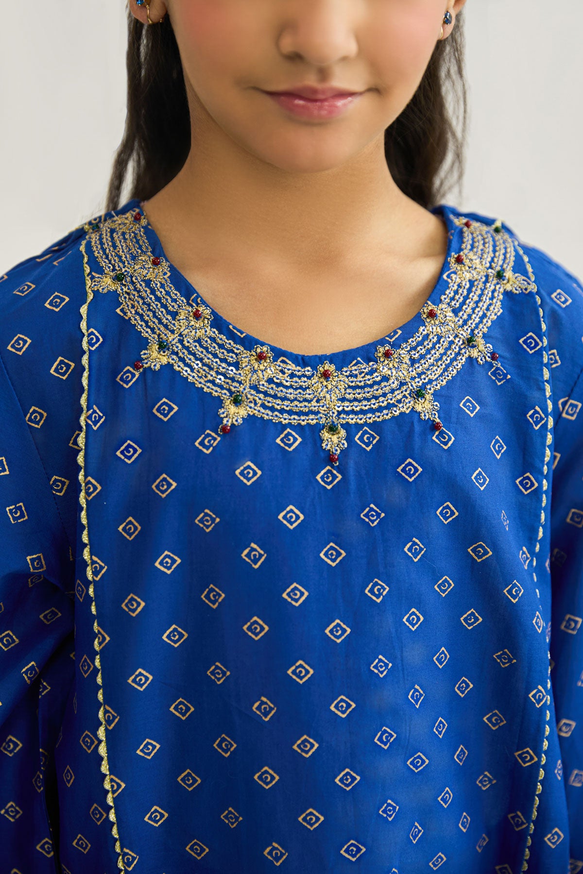 Nelofer 2 Piece Suit - KPL791325 - Shop Now at Leisure Club