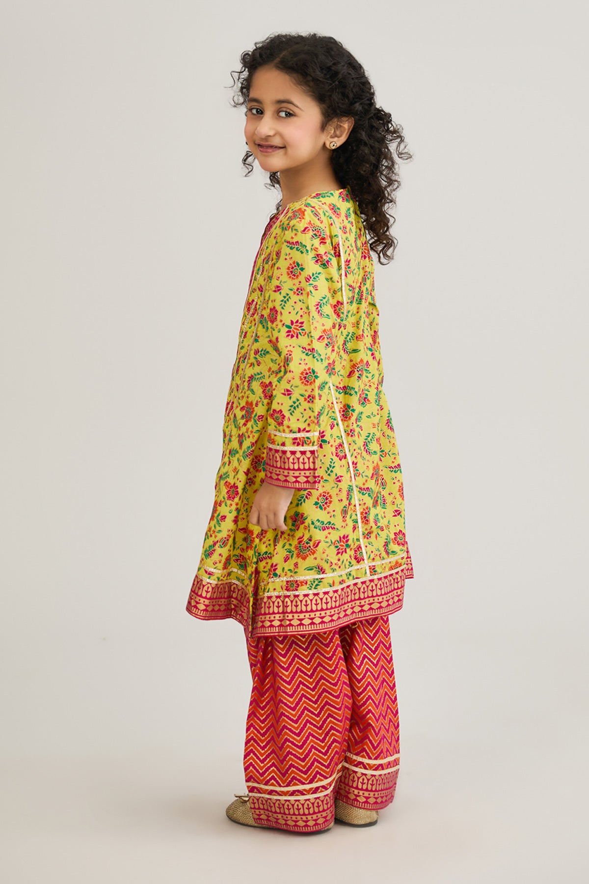 Mehar Bano 2 Piece Suit - KPL796325 - Shop Now at Leisure Club