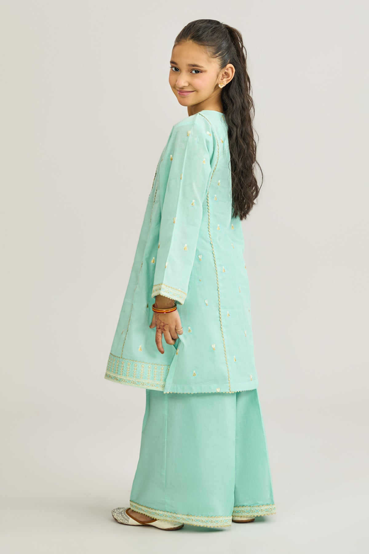 Meharbano 2 Piece Suit - KPL799325 - Shop Now at Leisure Club