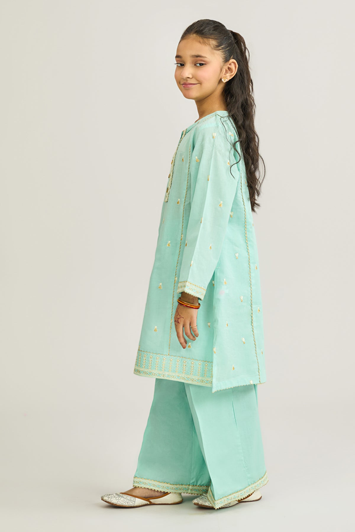 Meharbano 2 Piece Suit - KPL799325 - Shop Now at Leisure Club