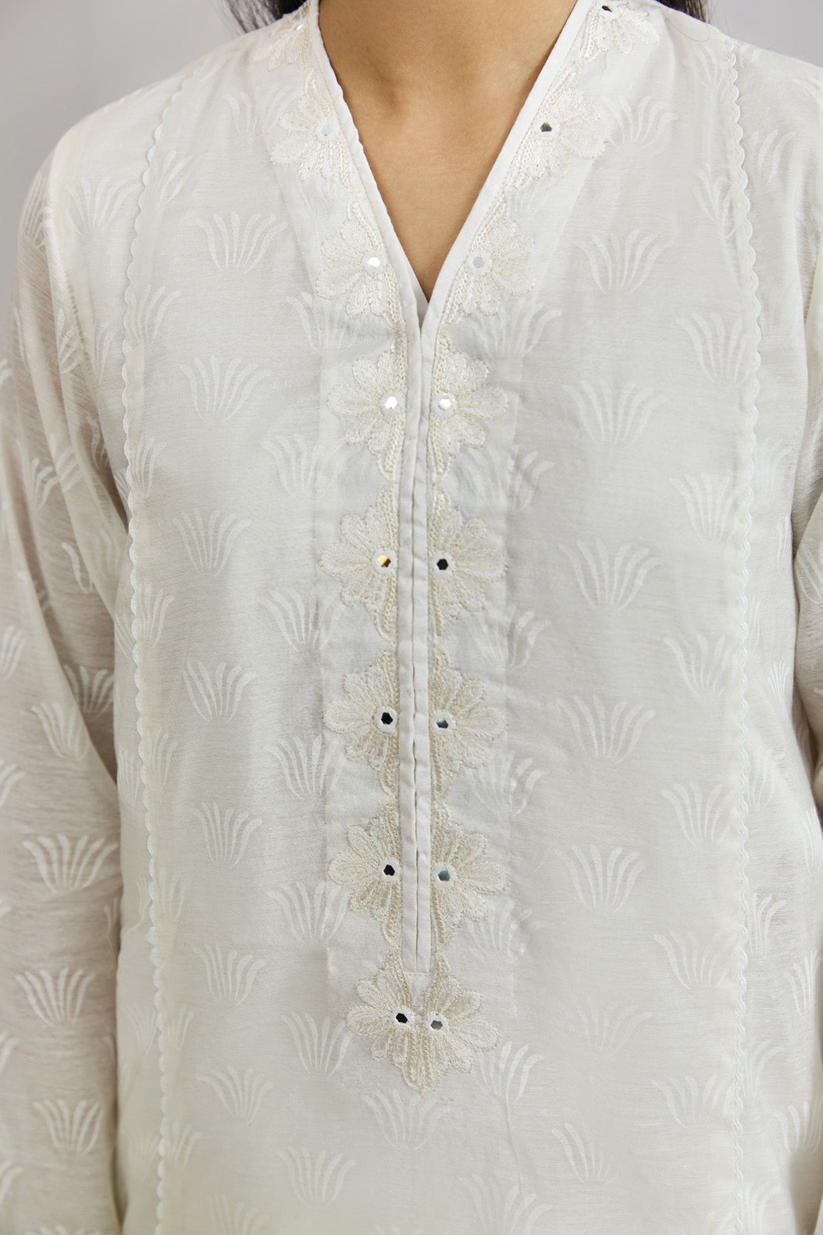 NYLON | EMBROIDERED - Shop Now at Kayseria