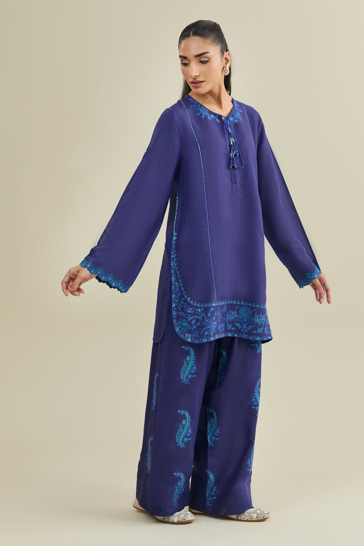 2 Piece - Embroidered Raw Silk Suit - KPS25-P3505 - Shop Now at Kayseria