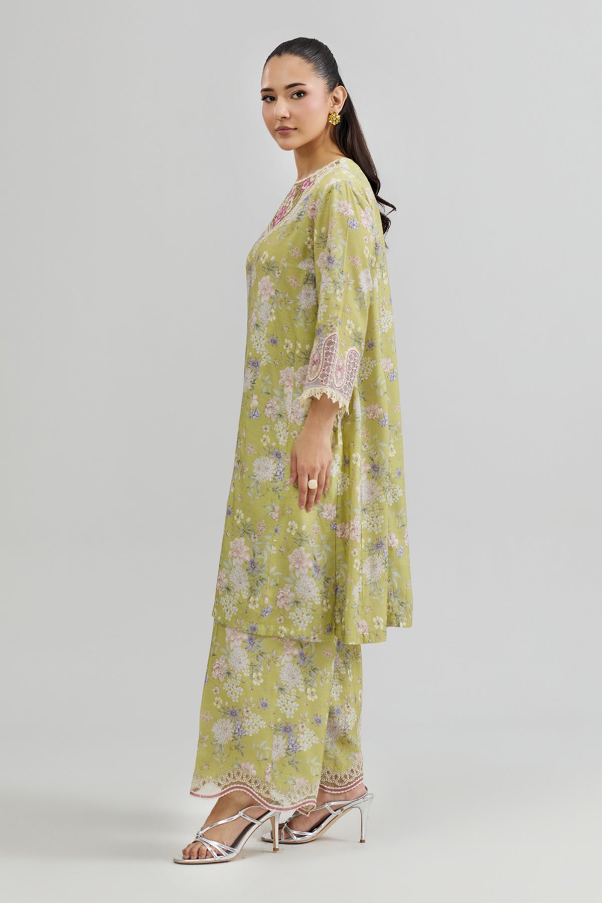 RAW SILK | EMBROIDERED - Shop Now at Kayseria