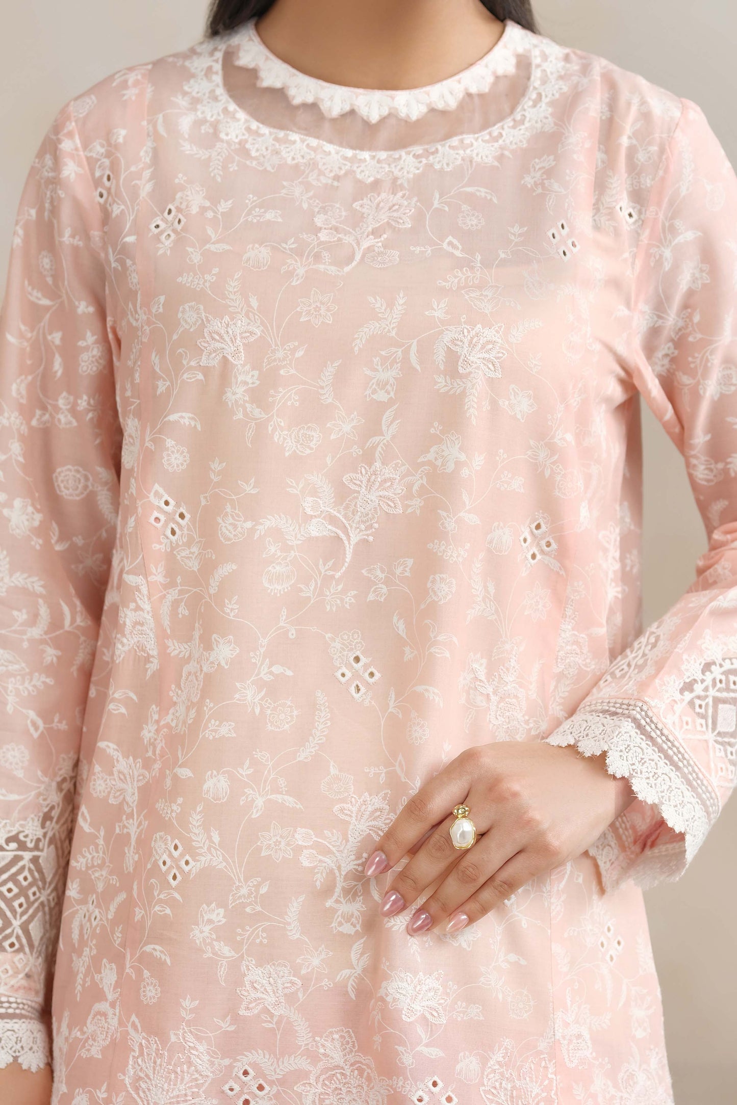 LAWN | EMBROIDERED