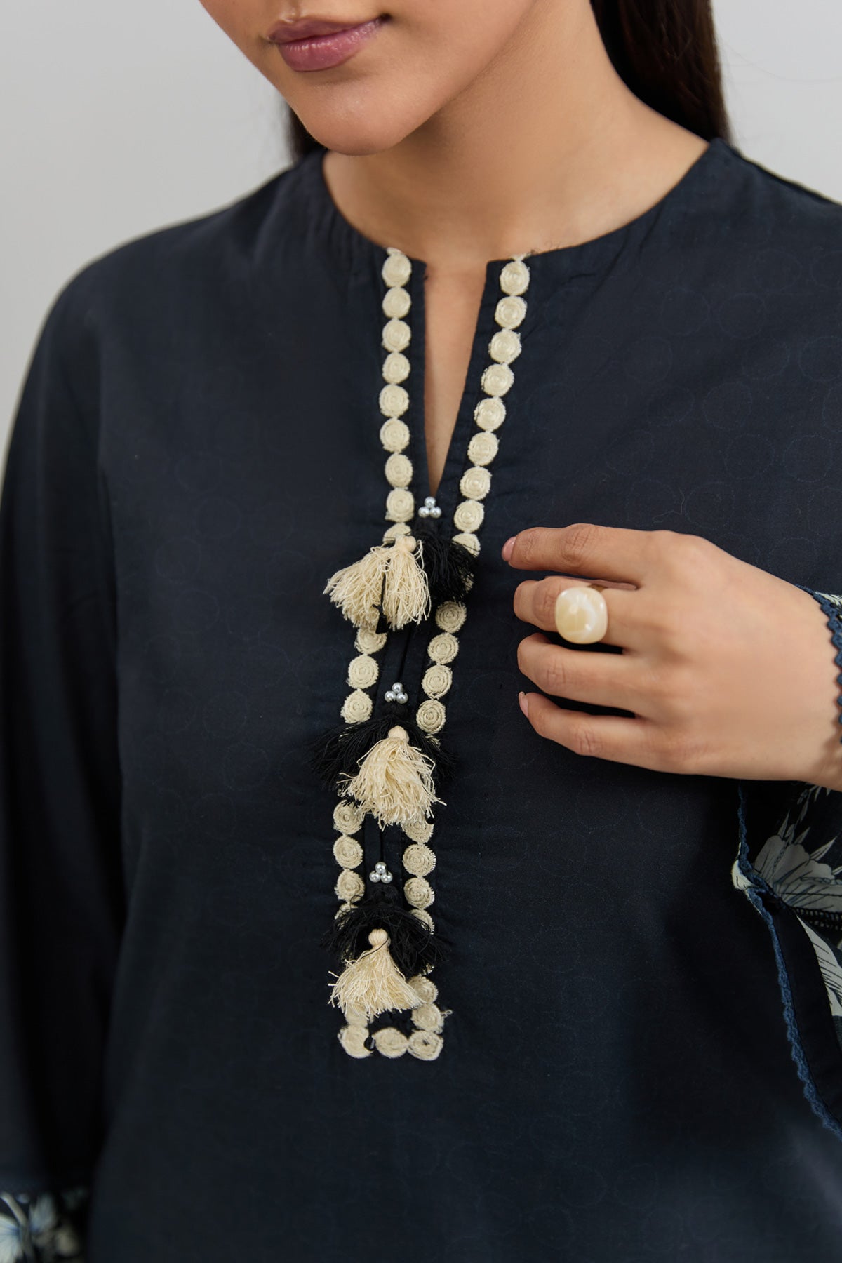 LAWN | EMBROIDERED - Shop Now at Kayseria