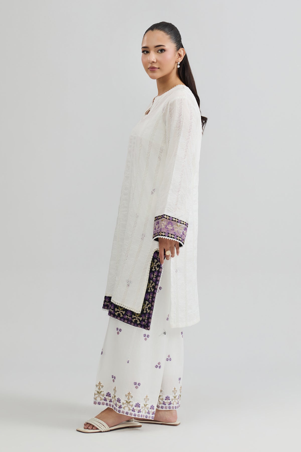 LAWN | EMBROIDERED - Shop Now at Kayseria