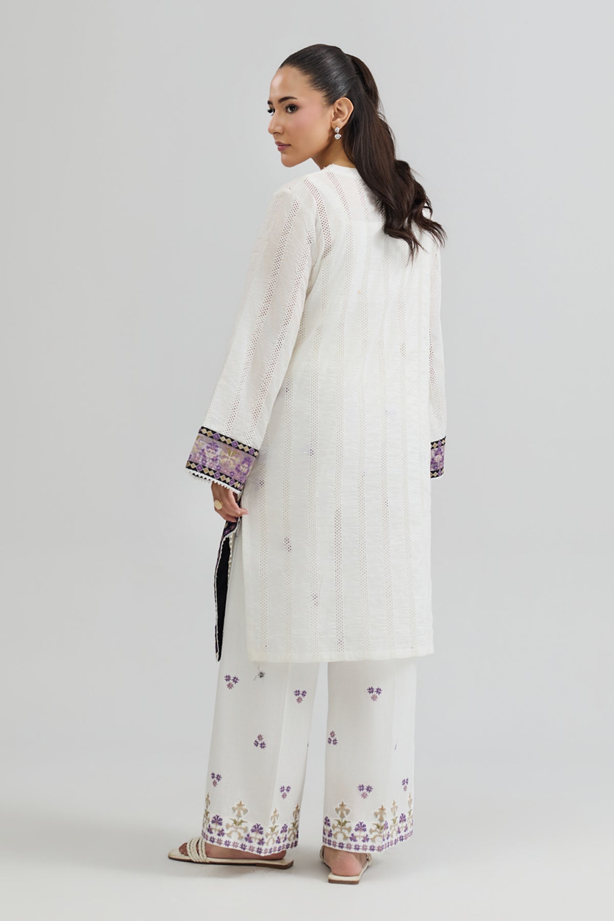 LAWN | EMBROIDERED - Shop Now at Kayseria