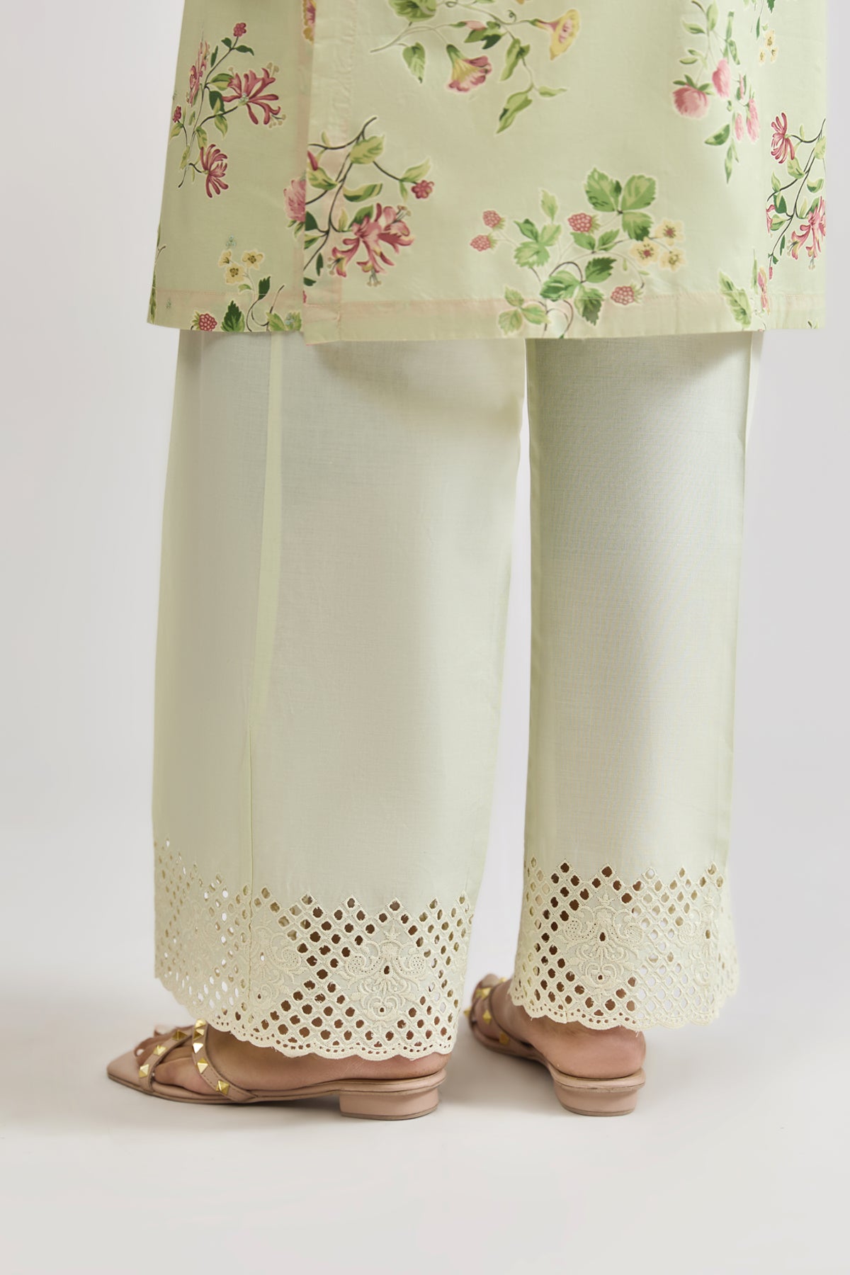 CAMBRIC  |  EMBROIDERED - Shop Now at Kayseria