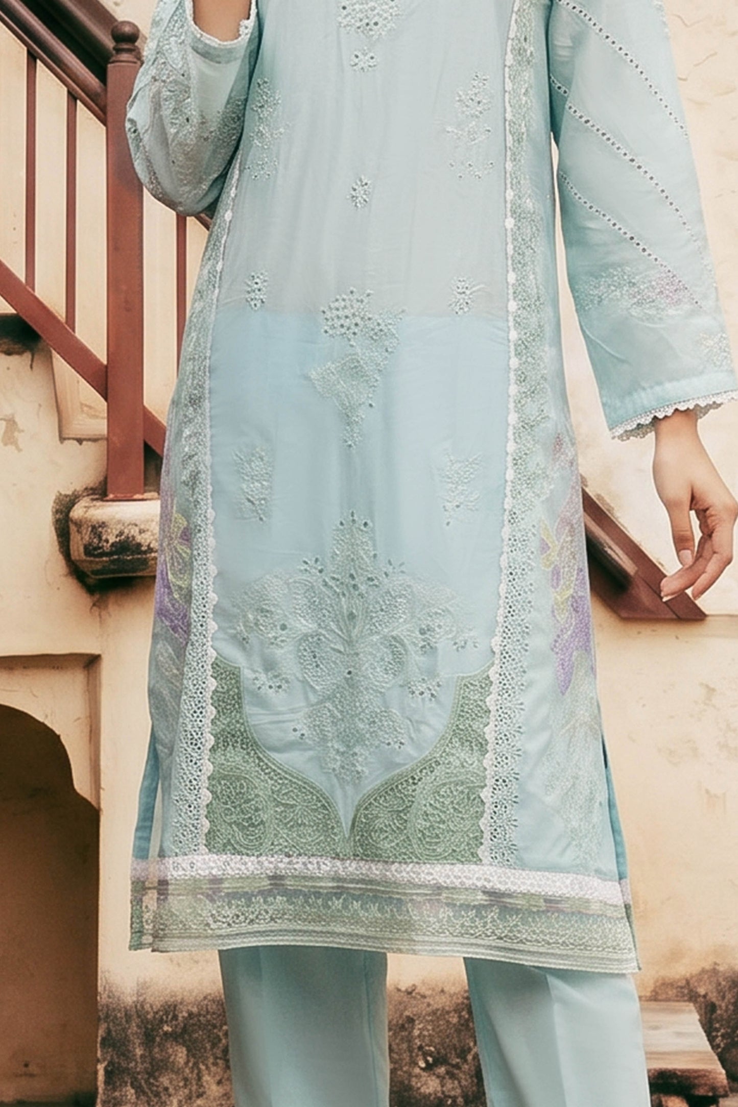 LAWN | EMBROIDERED