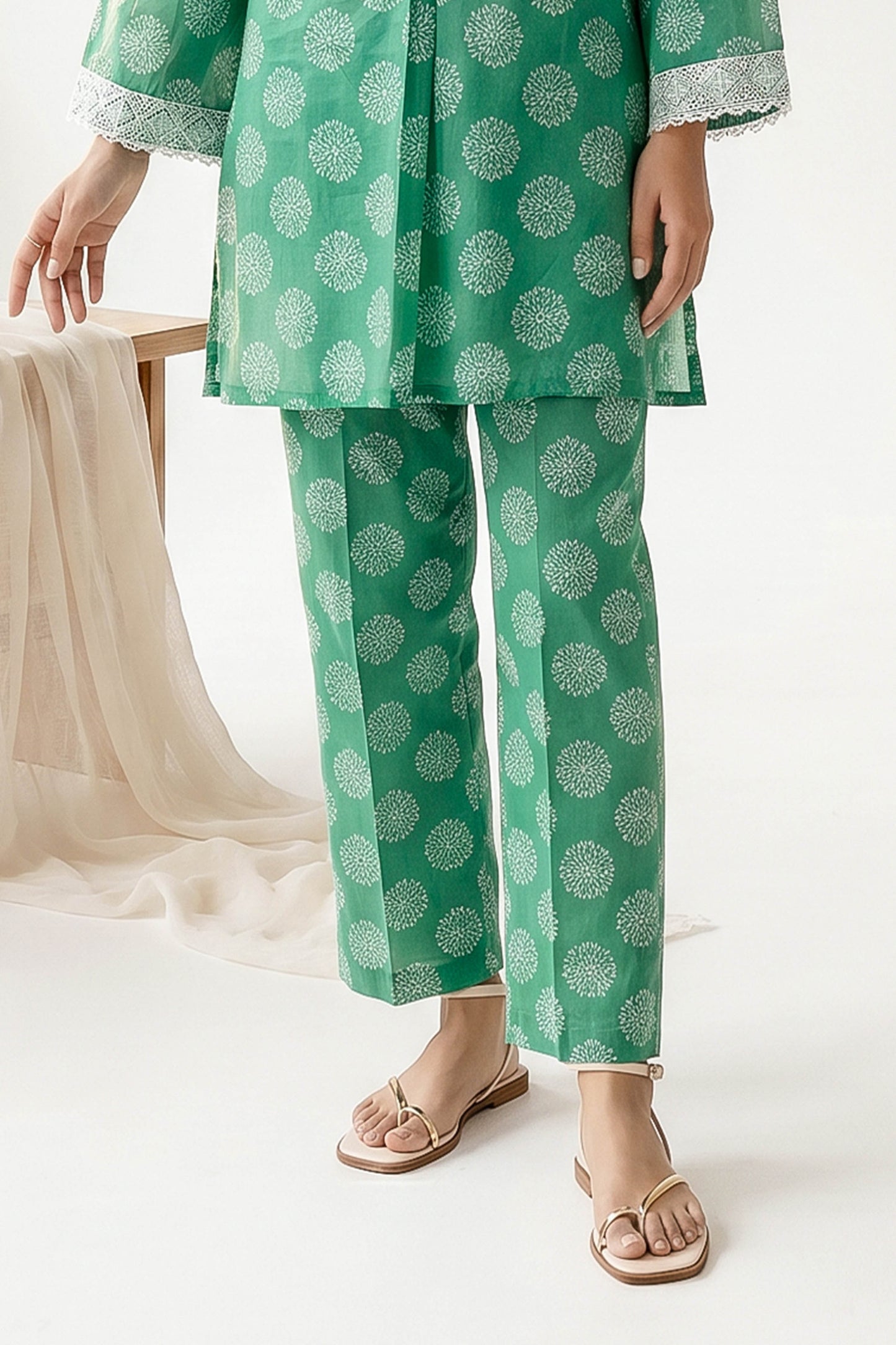 LAWN | PRINTED