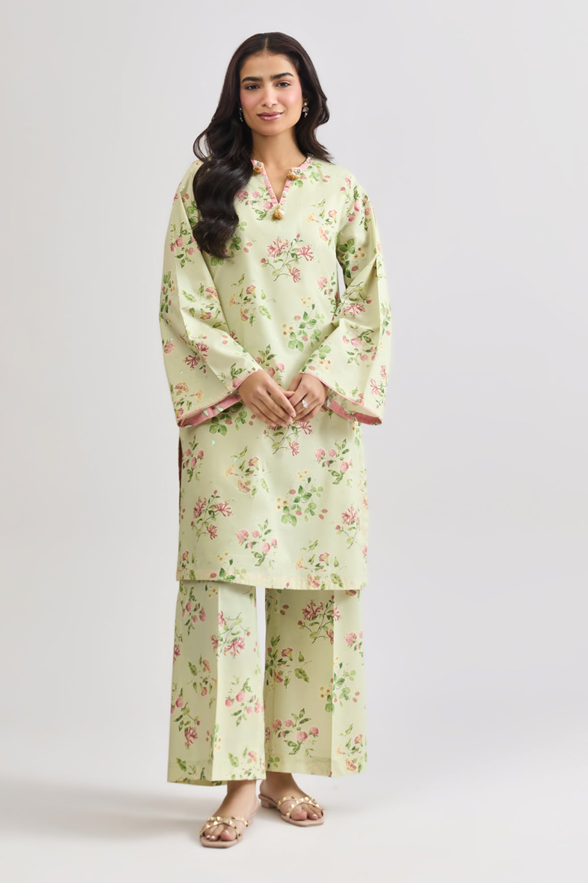 CAMBRIC | PRINTED - Shop Now at Kayseria