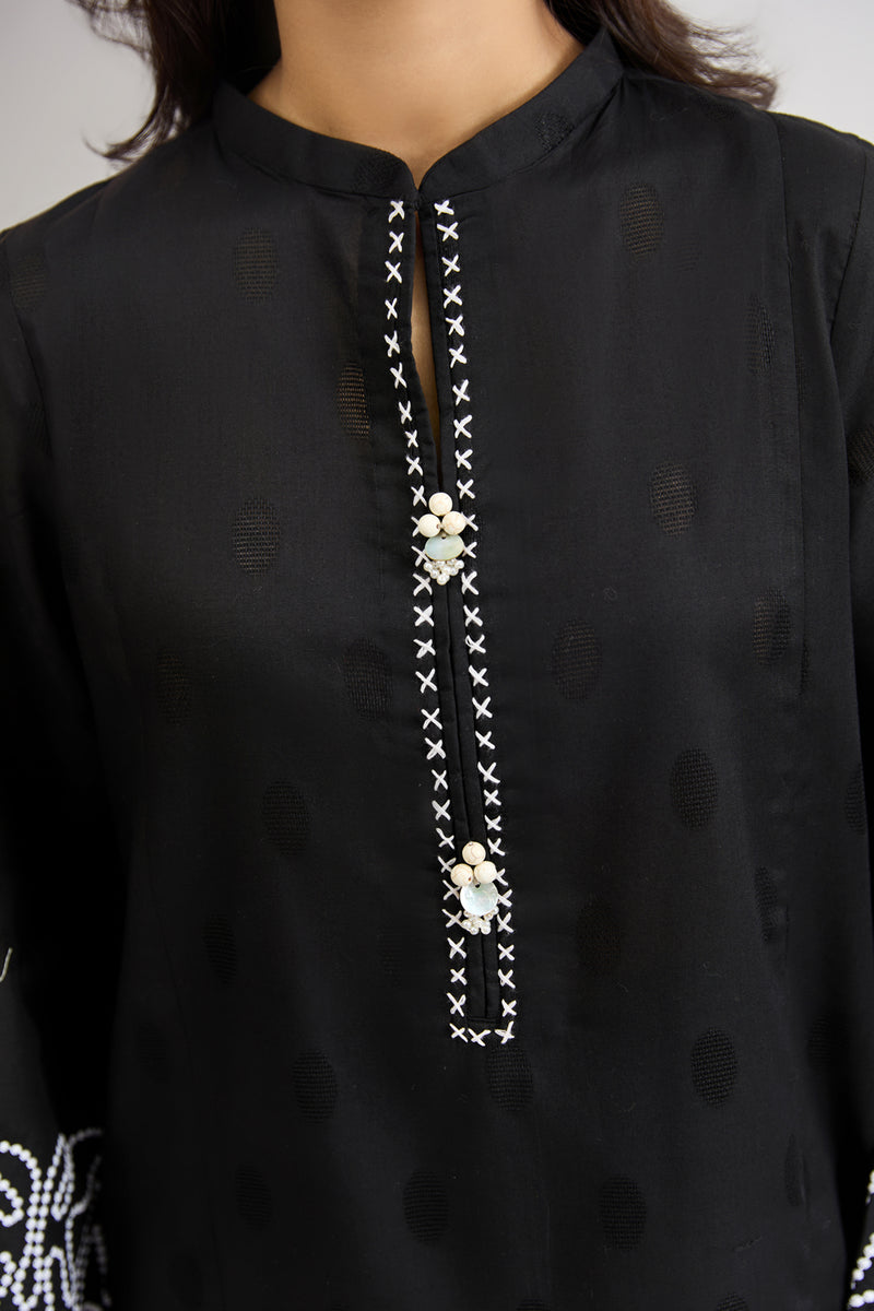 JACQUARD | EMBROIDERED - Shop Now at Kayseria