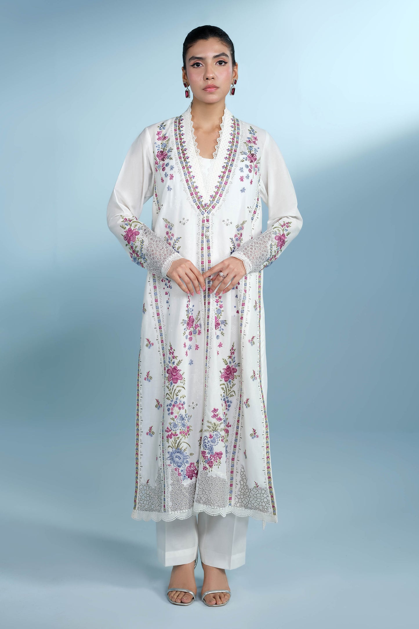 LAWN | EMBROIDERED