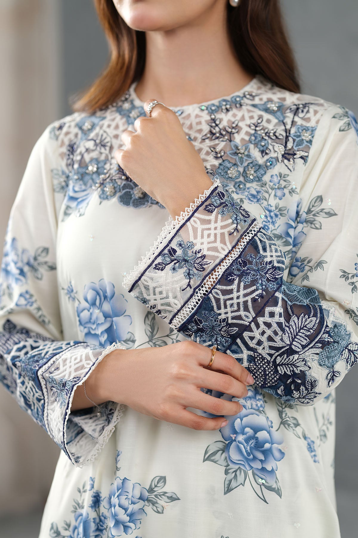 RAW SILK | EMBROIDERED