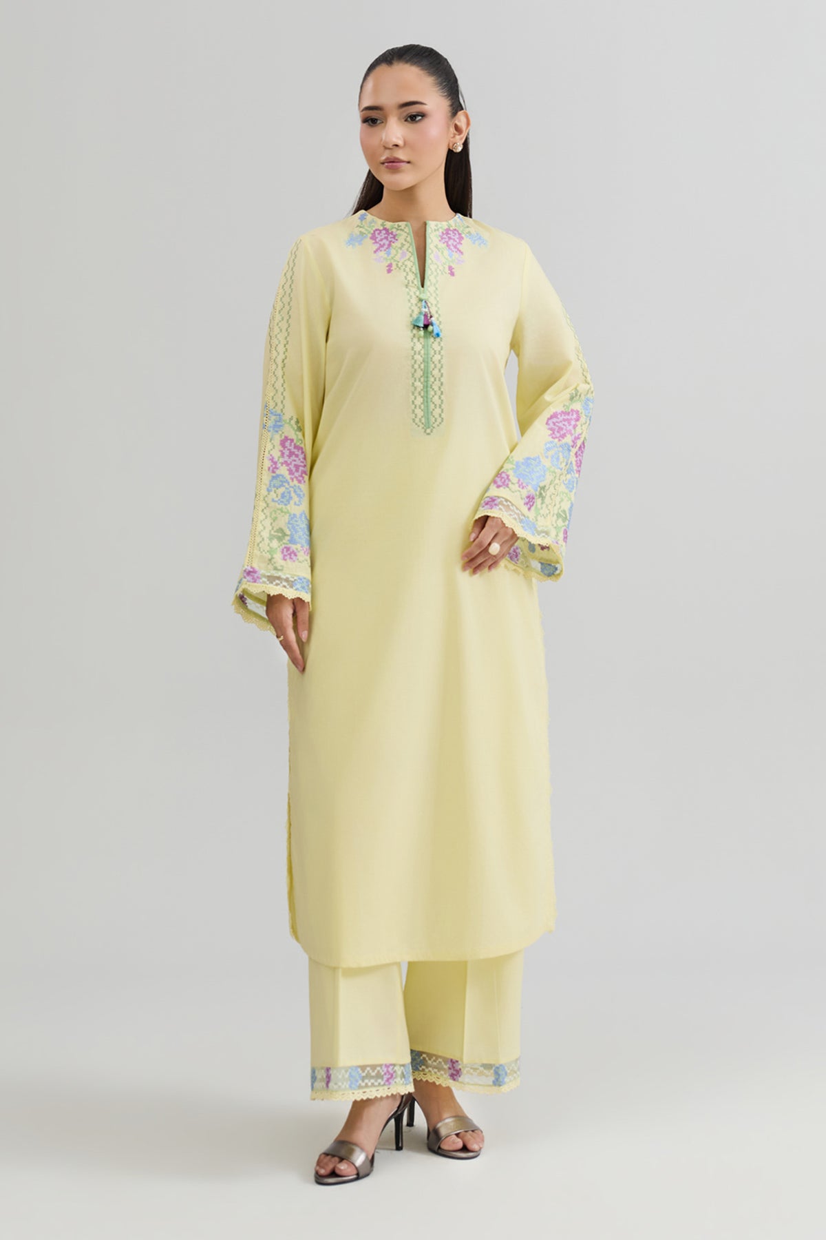 CAMBRIC | EMBROIDERED - Shop Now at Kayseria