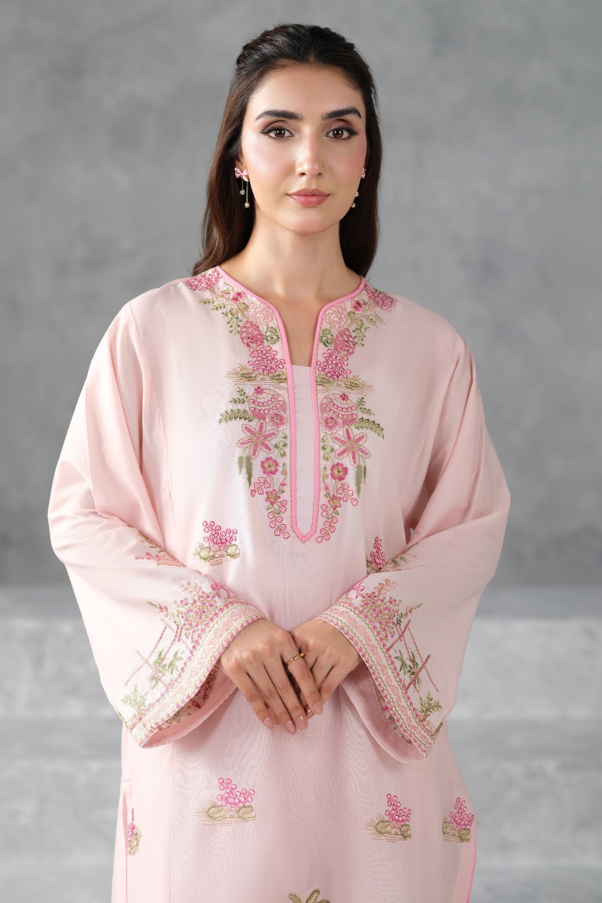 LAWN | EMBROIDERED