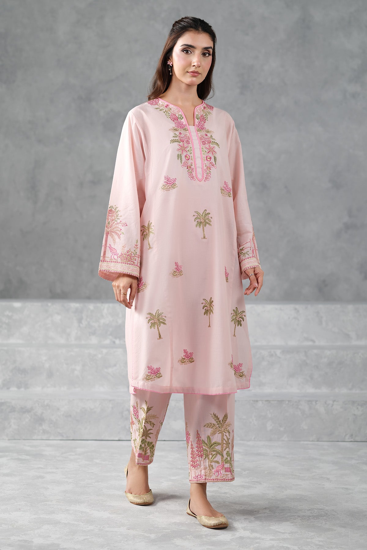 LAWN | EMBROIDERED
