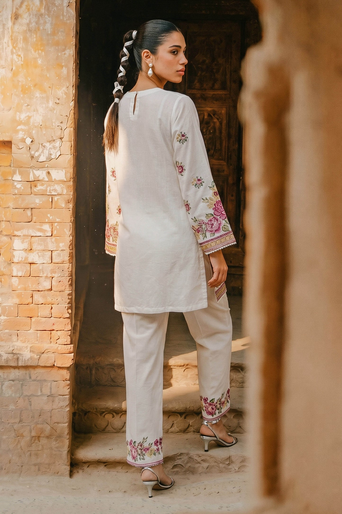 JACQUARD | EMBROIDERED