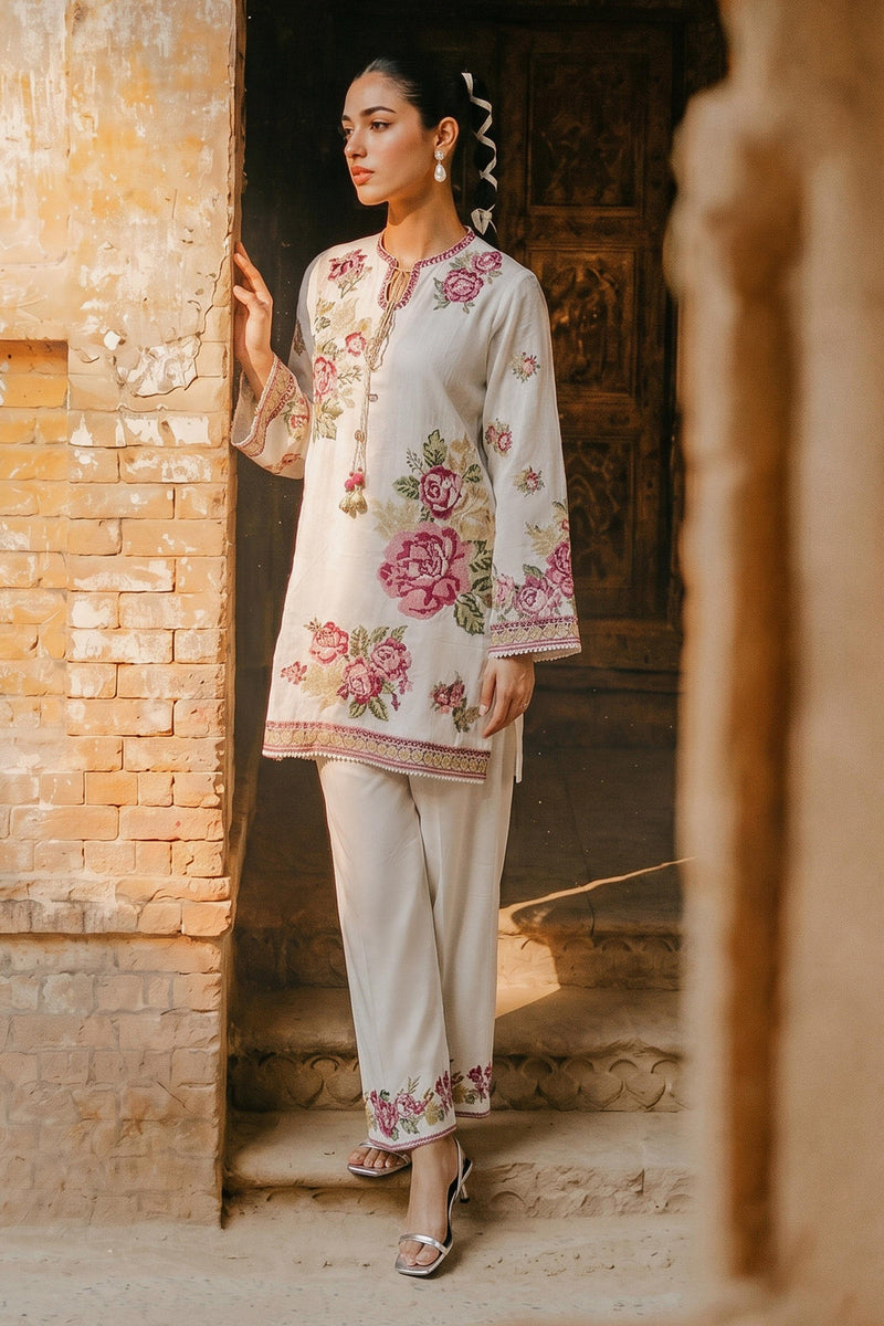 JACQUARD | EMBROIDERED