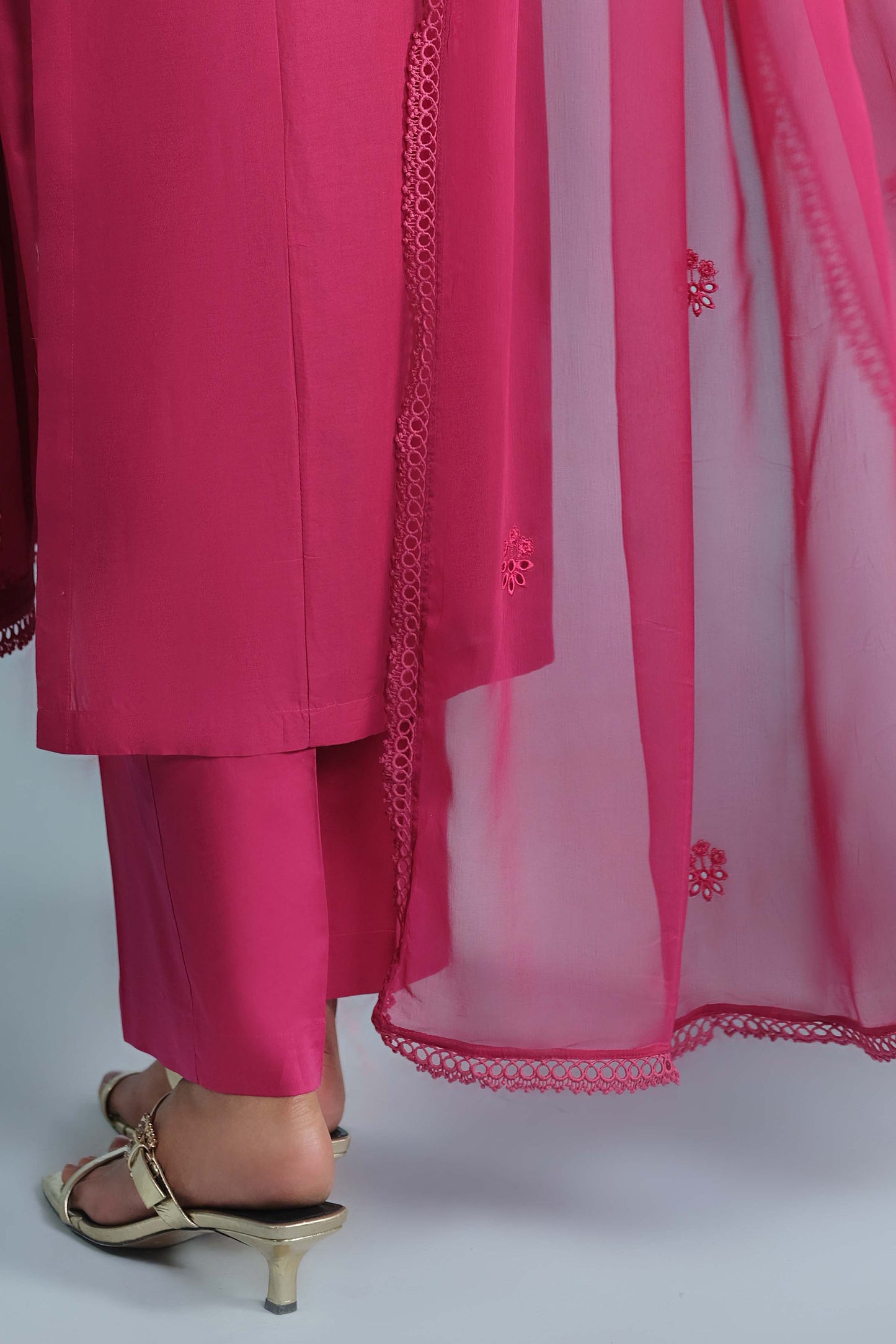 LAWN | EMBROIDERED