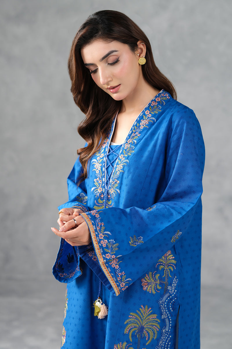 JACQUARD | EMBROIDERED