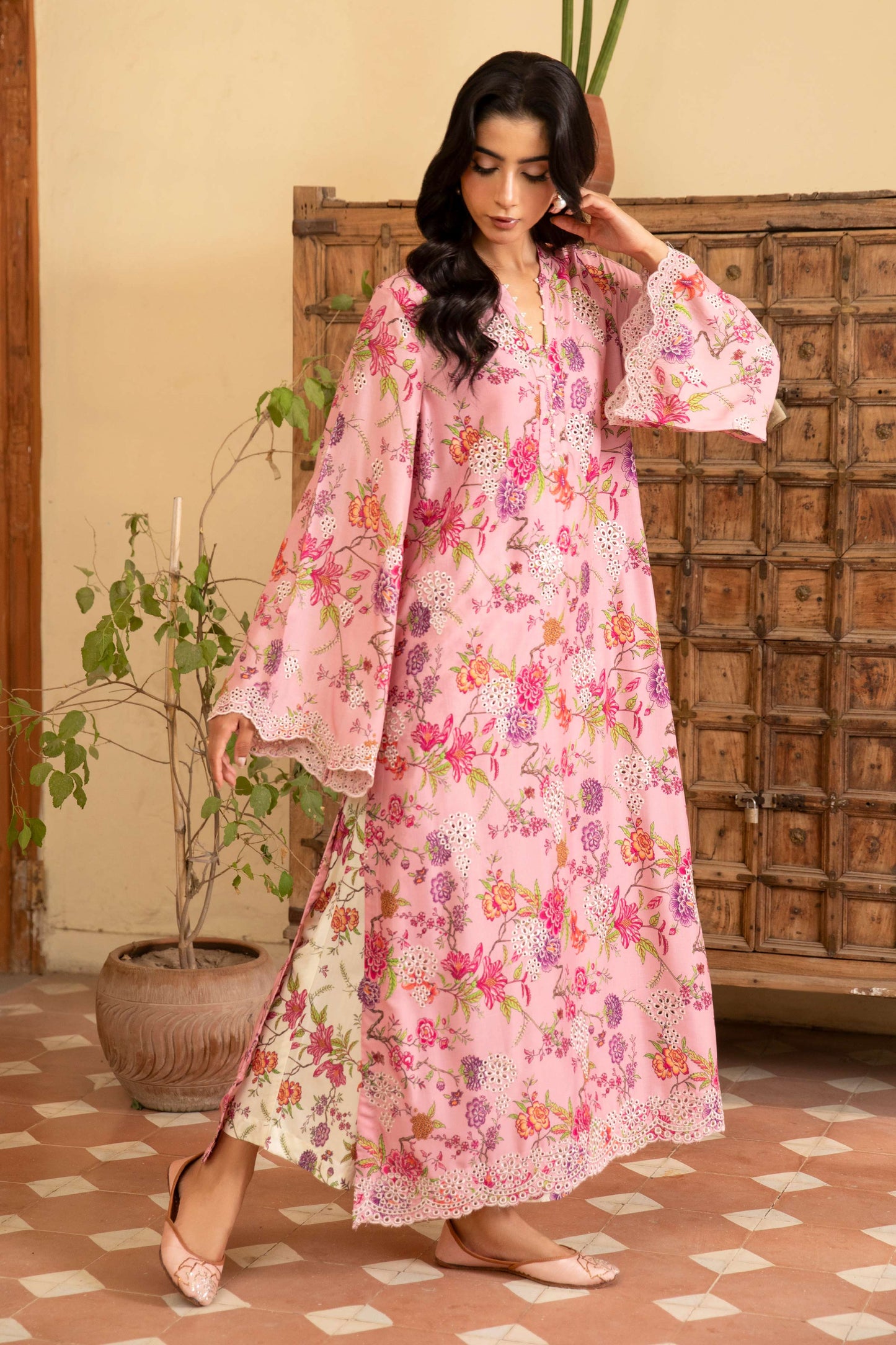 RAW SILK | EMBROIDERED