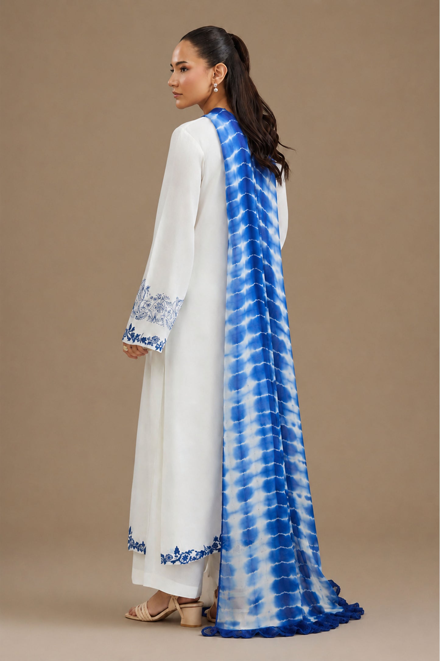 RAW SILK | EMBROIDERED