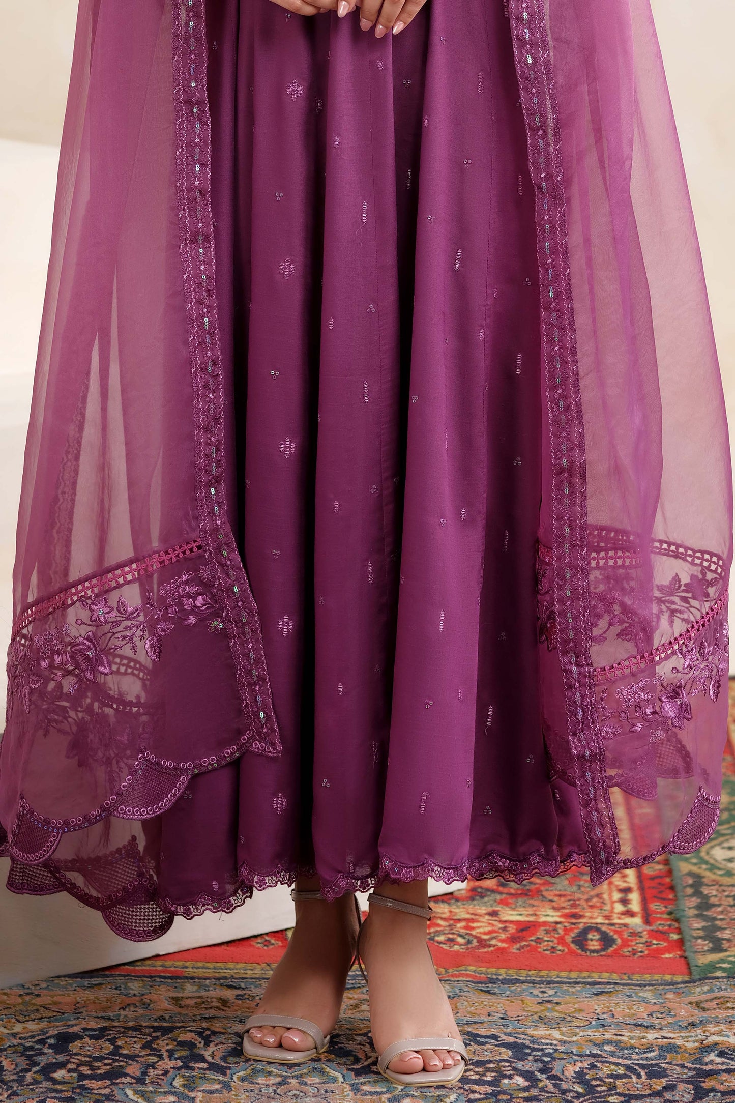 RAW SILK | EMBROIDERED
