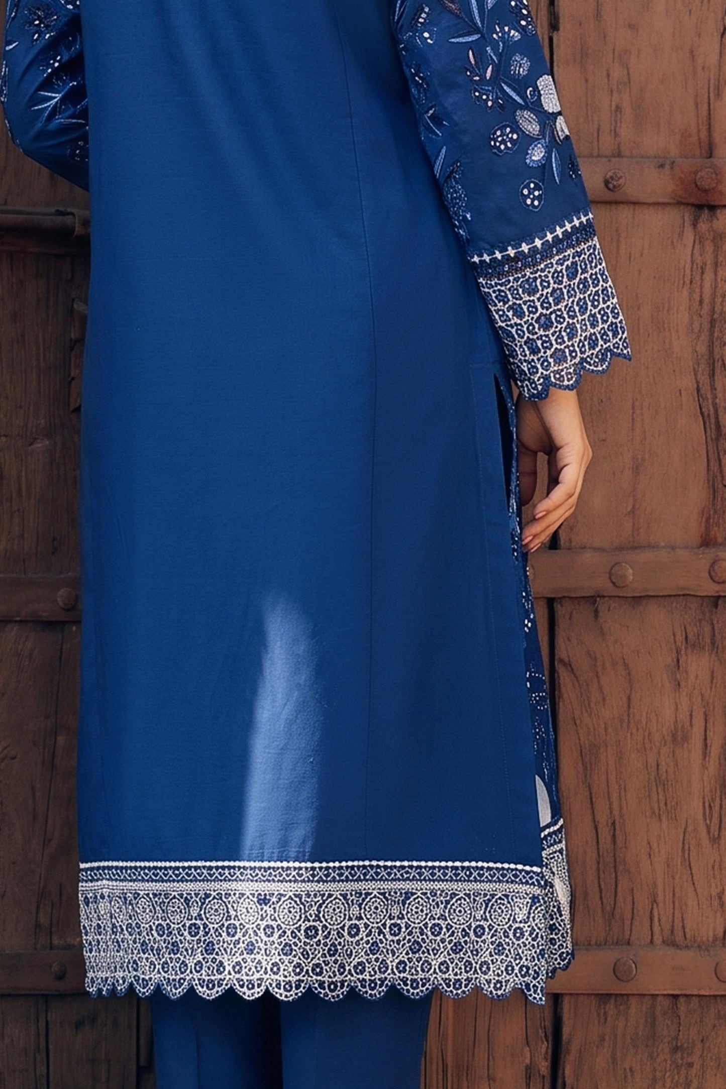 CAMBRIC | EMBROIDERED