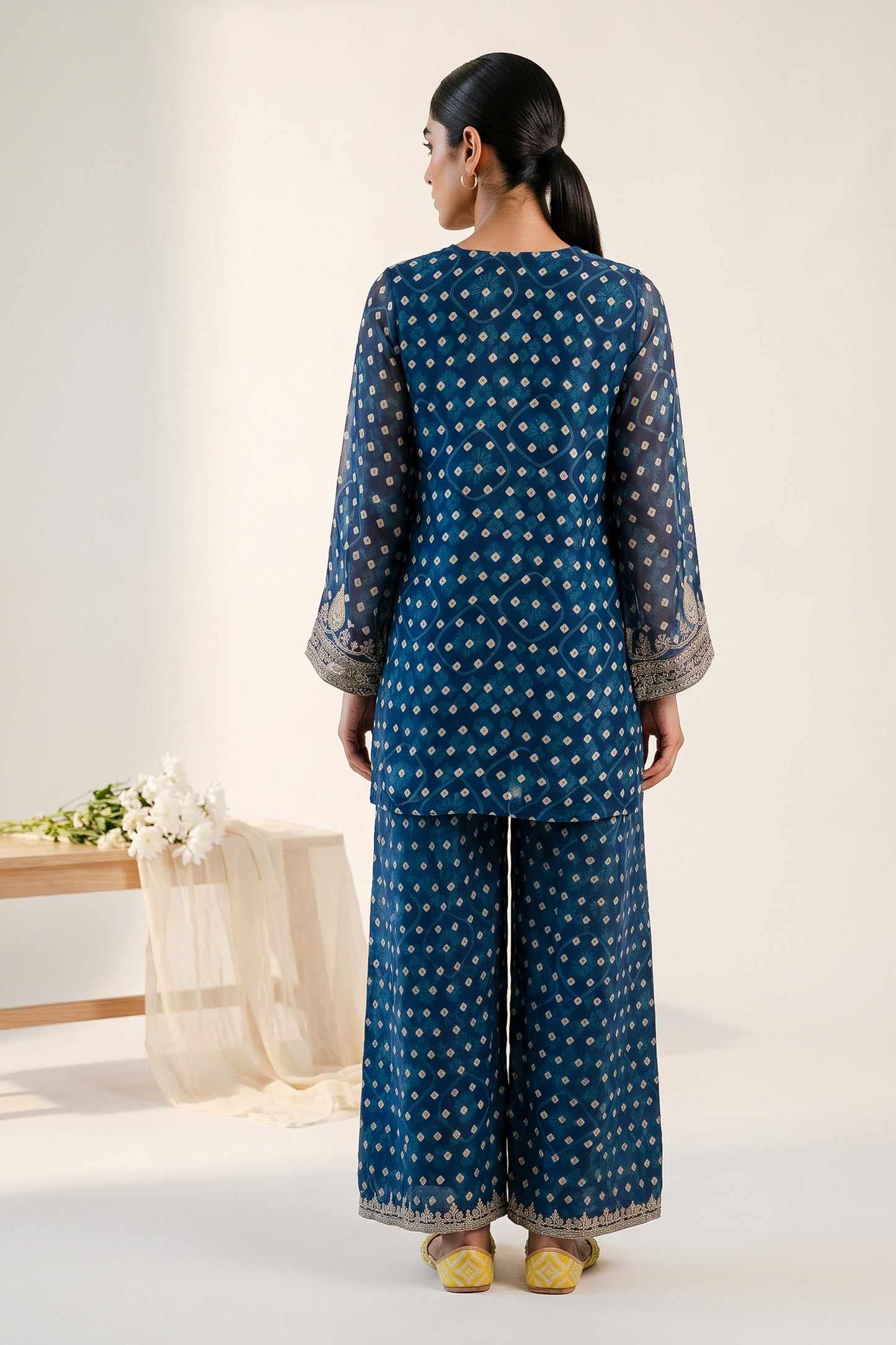 CHIFFON | EMBROIDERED