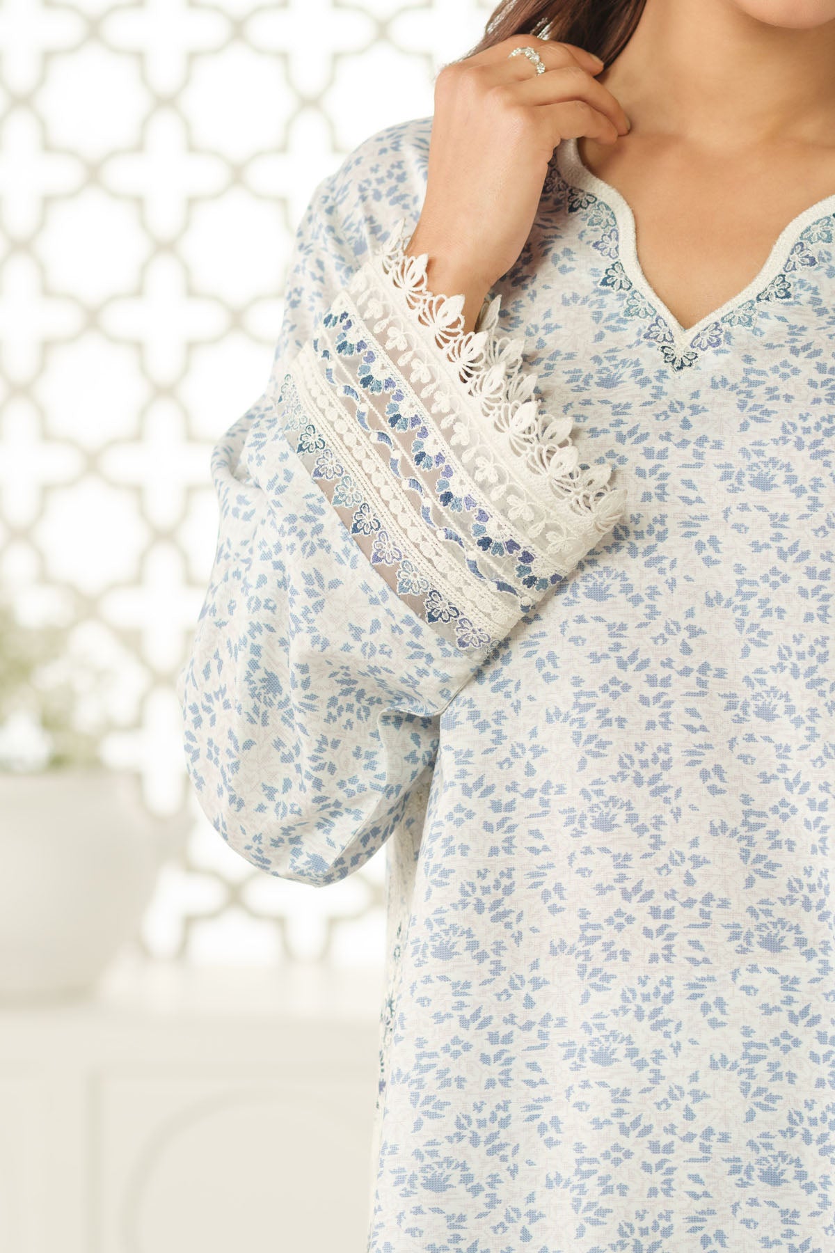 RAW SILK | EMBROIDERED