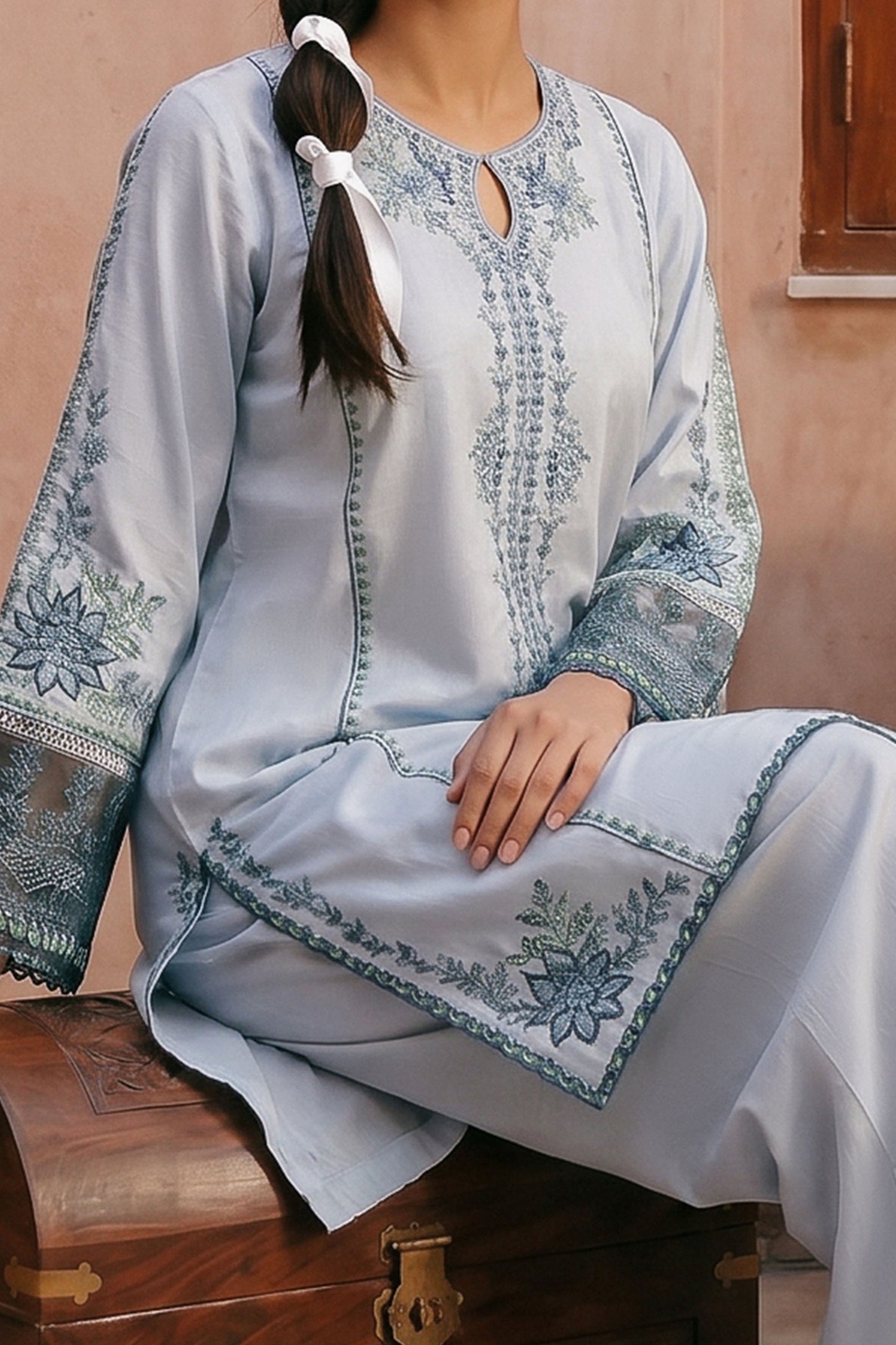JACQUARD | EMBROIDERED