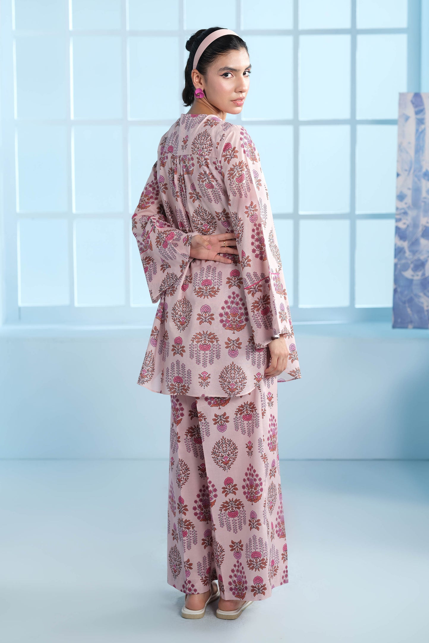 LAWN | PRINTED