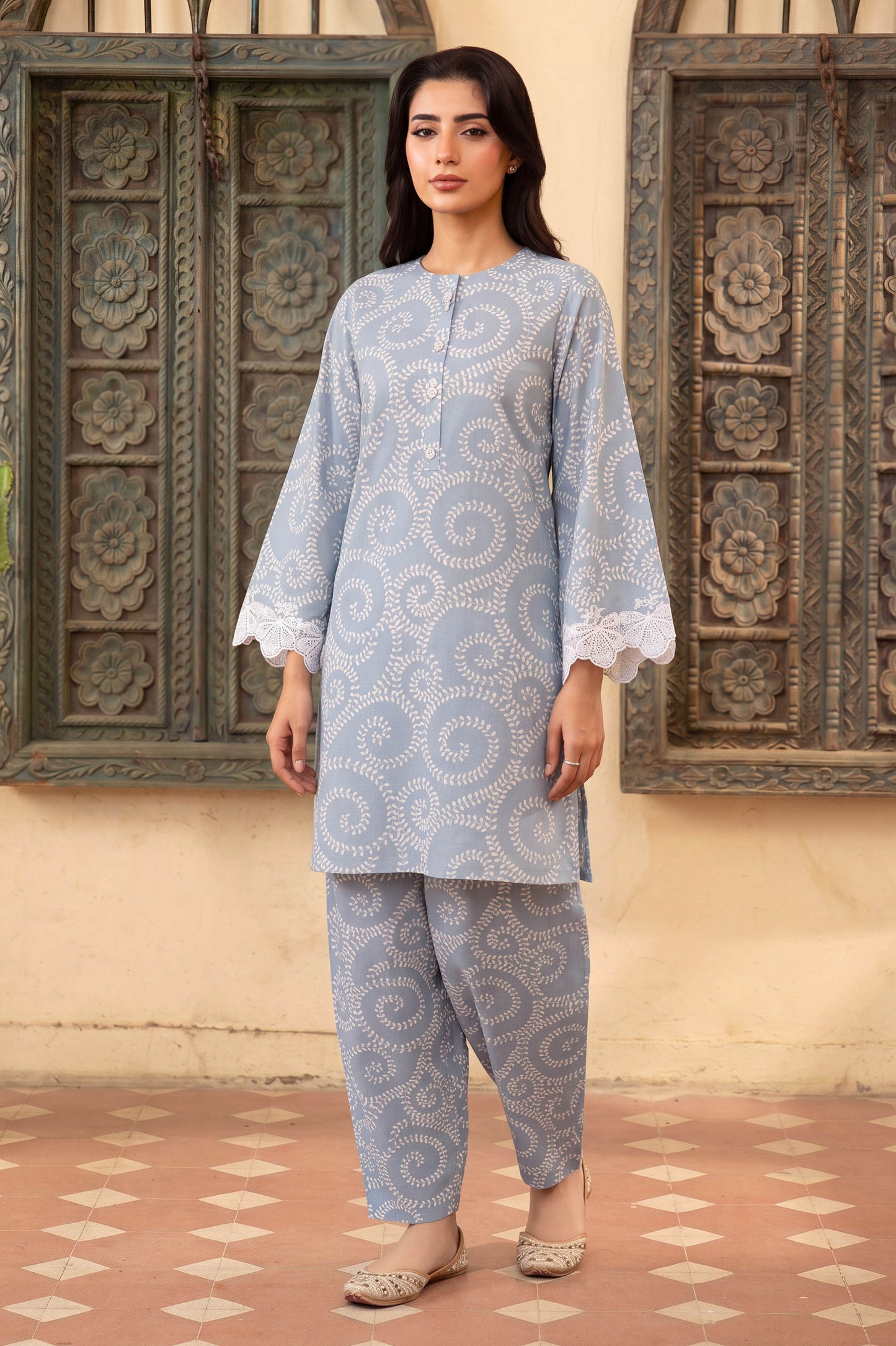 LAWN | PRINTED