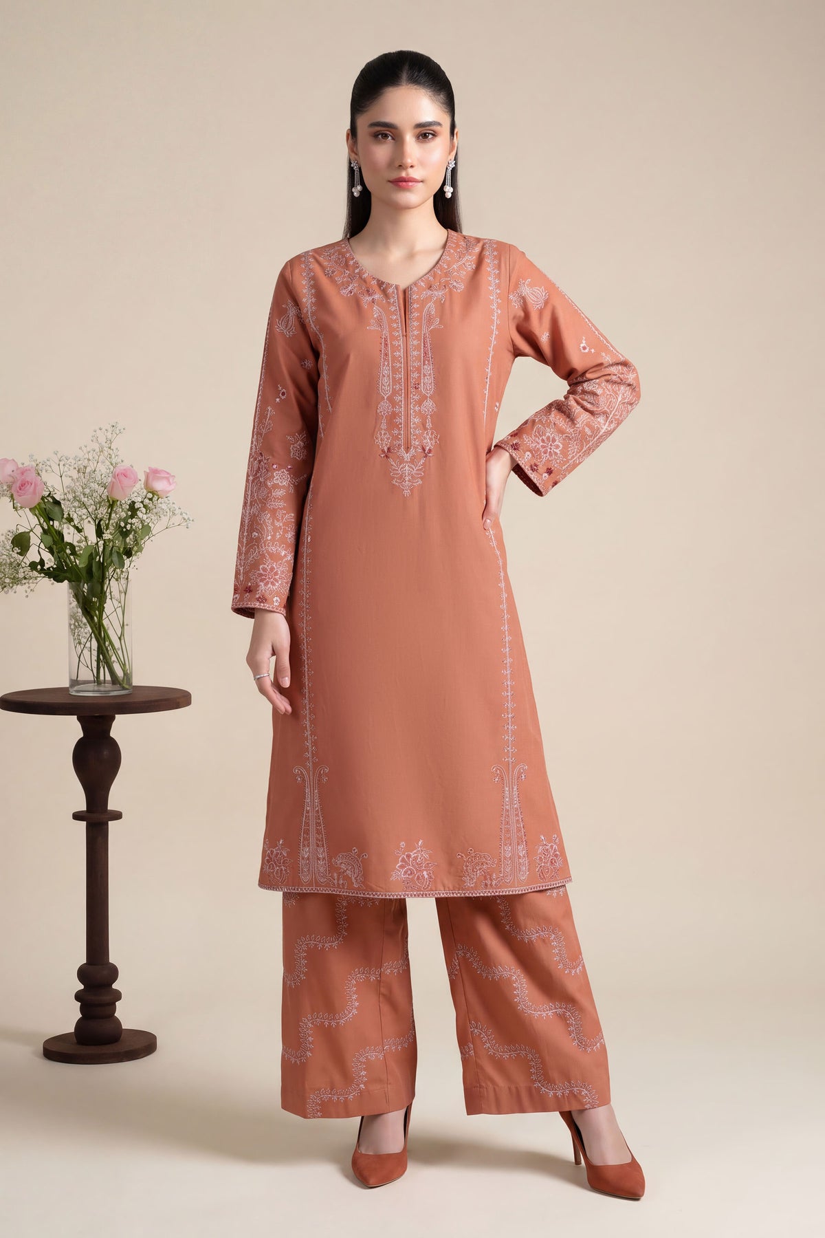 FINER CAMBRIC | EMBROIDERED