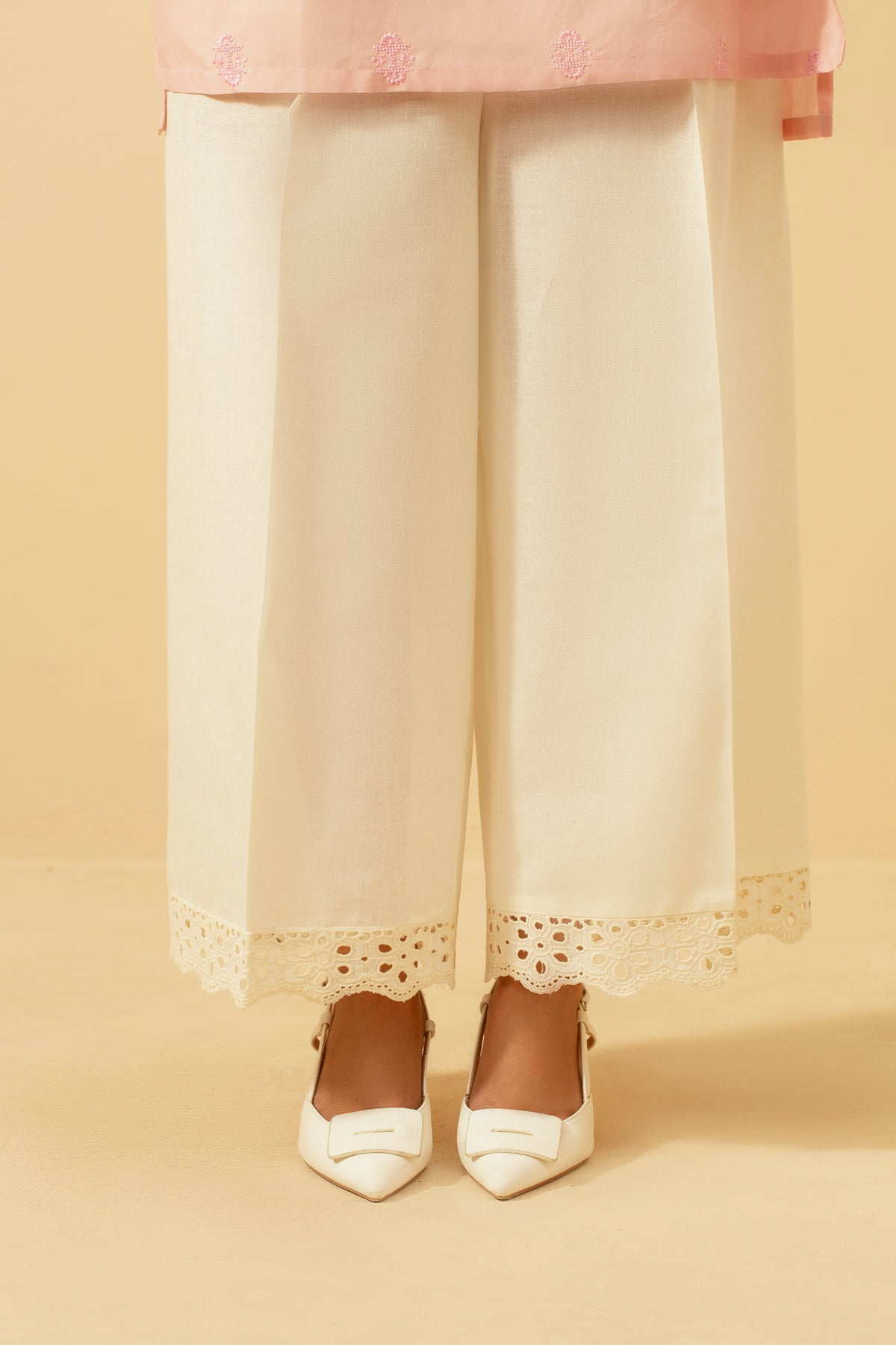 Embroidered Khaddar Trousers - KPW24-P3059-59 - Shop Now at Kayseria