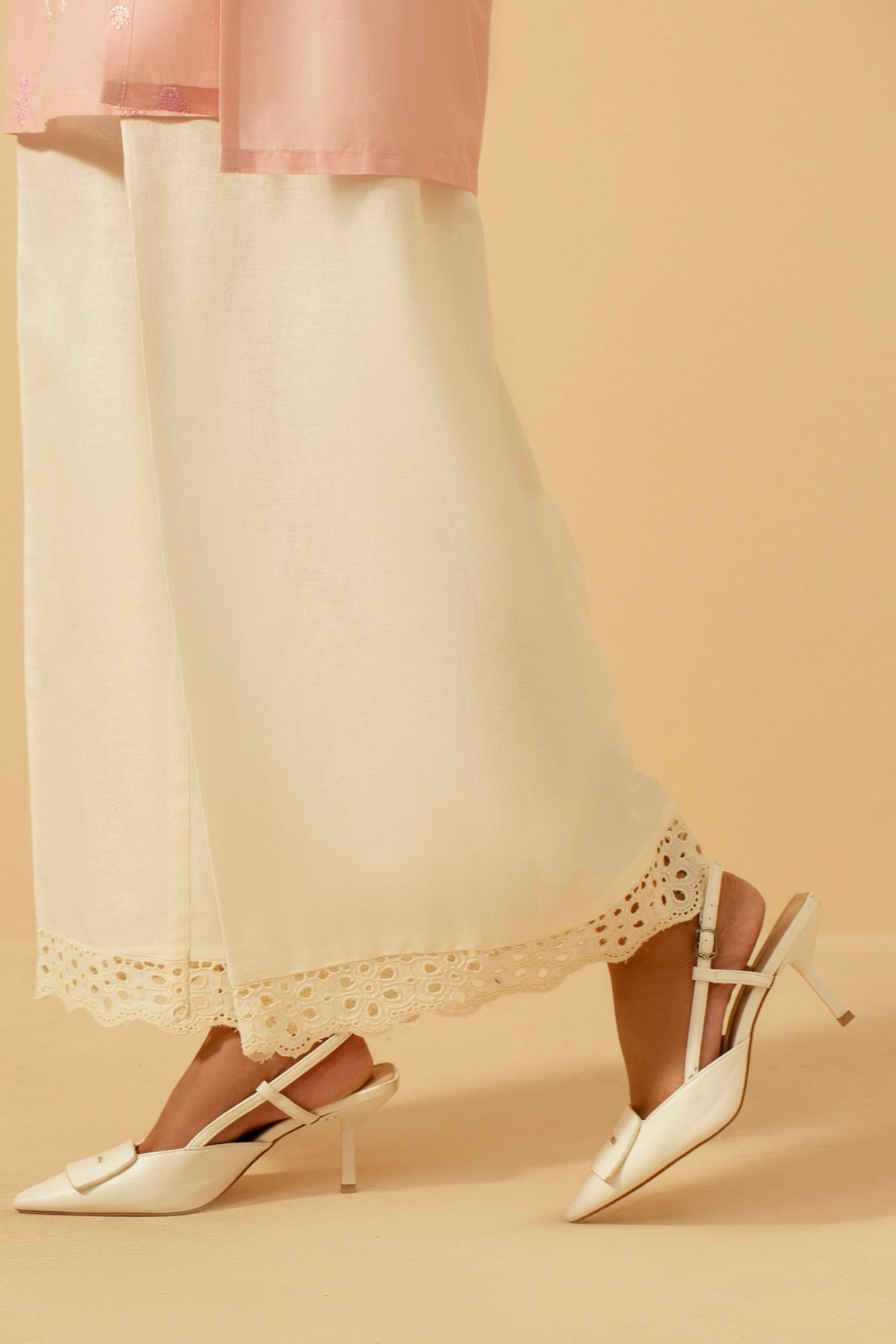 Embroidered Khaddar Trousers - KPW24-P3059-59 - Shop Now at Kayseria
