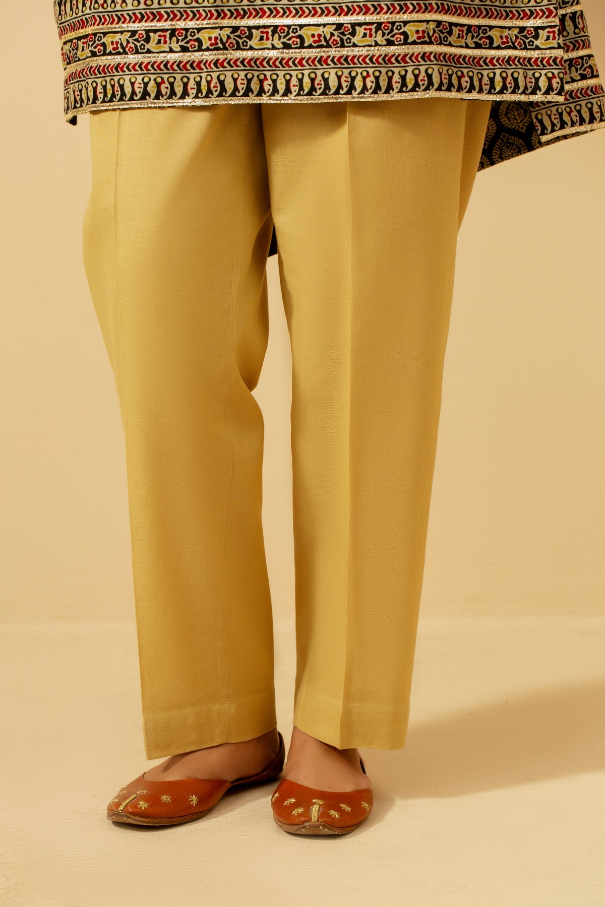 Dyed Khaddar Trousers - KPW24-P3094-94 - Shop Now at Kayseria